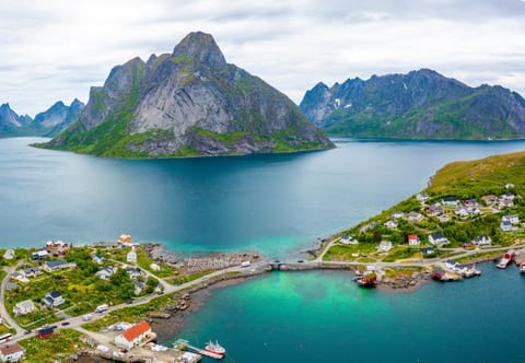 #Reinehuset - Amazing view! House in Lofoten