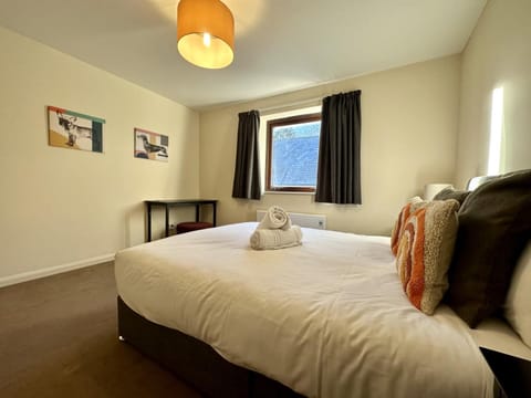 Super Apartment next to Bicester Village Sleeps 4 Apartment in Cherwell District