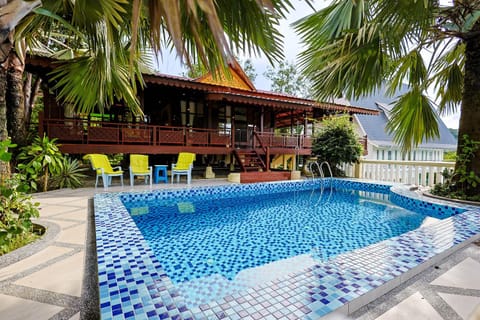 Balcony/Terrace, Swimming pool