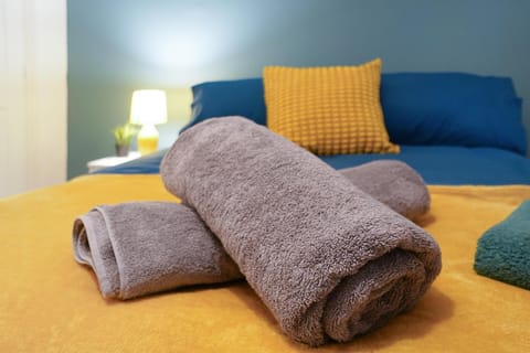Bed, Bedroom, wardrobe