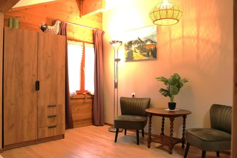 Bedroom, hair dresser, wardrobe