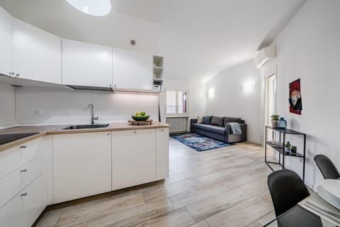 Kitchen or kitchenette, Living room, Dining area