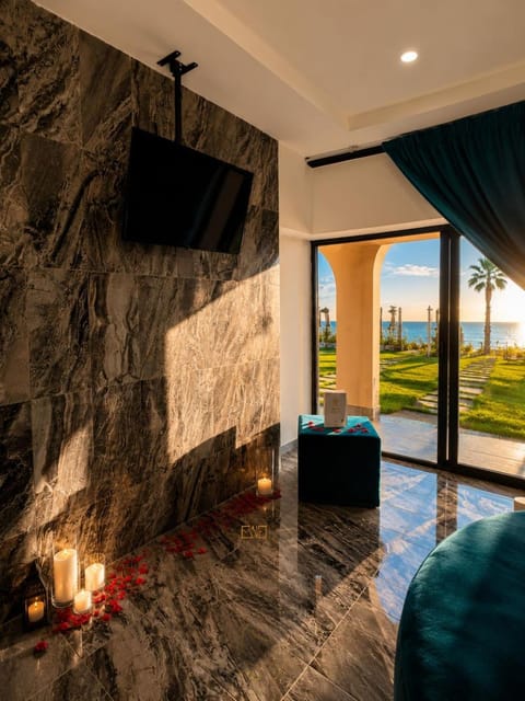 View (from property/room), View (from property/room), Garden view, Garden view, Sea view, Sea view, Bath
