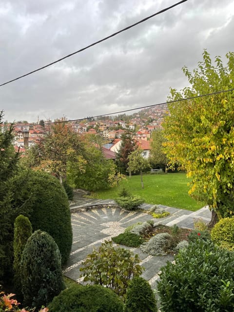 Nearby landmark, Natural landscape