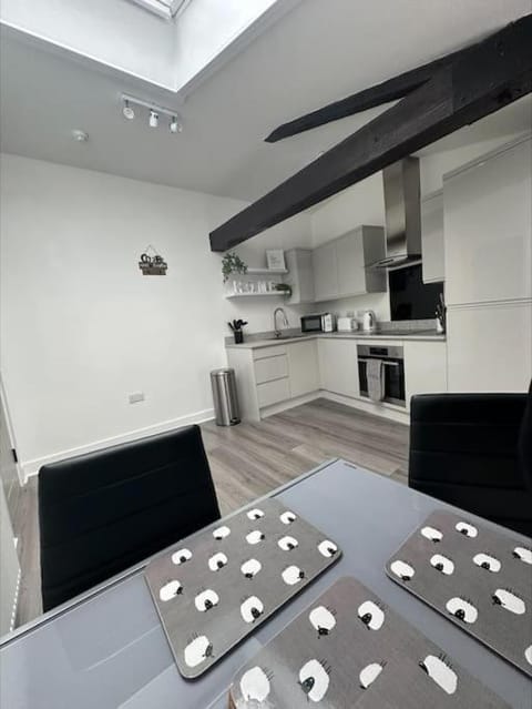 Cosy City Escape Apartment in Hull