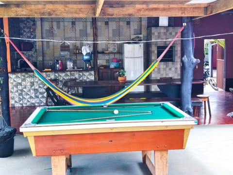 Billiard, Meals