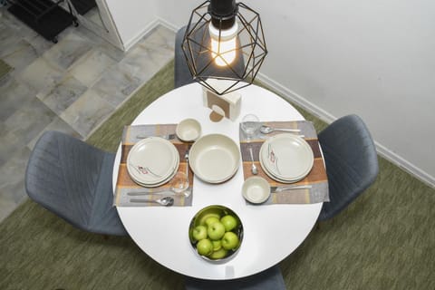 Food and drinks, Dining area, Food, Drinks