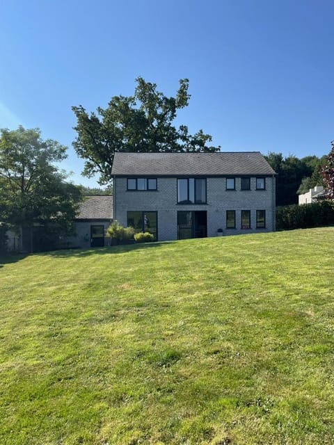 Le Gîte du Vieux Chêne House in Wallonia, Belgium