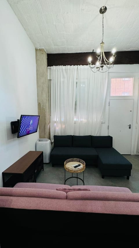 Madrid BeautyFlat for Six Apartment in Madrid