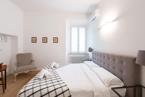 Cernobbio Center - Modern Apartment with Parking Apartment in Cernobbio