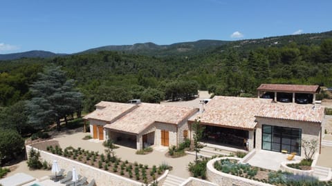 Property building, Day