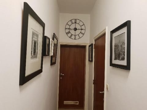 COSY HOUSE 6BEDROOMS GARDEN House in Antwerp