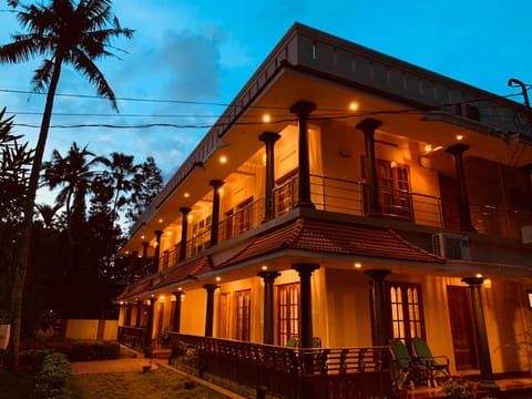 Night, View (from property/room), Balcony/Terrace
