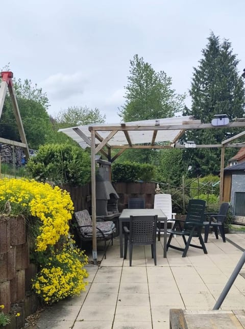 BBQ facilities, Garden, View (from property/room), Pets, Mountain view, Inner courtyard view