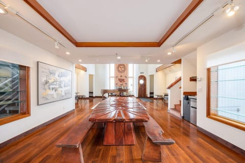 Seaside Art Gallery Loft Inspire Your Creativity with Breathtaking Views! House in El Granada