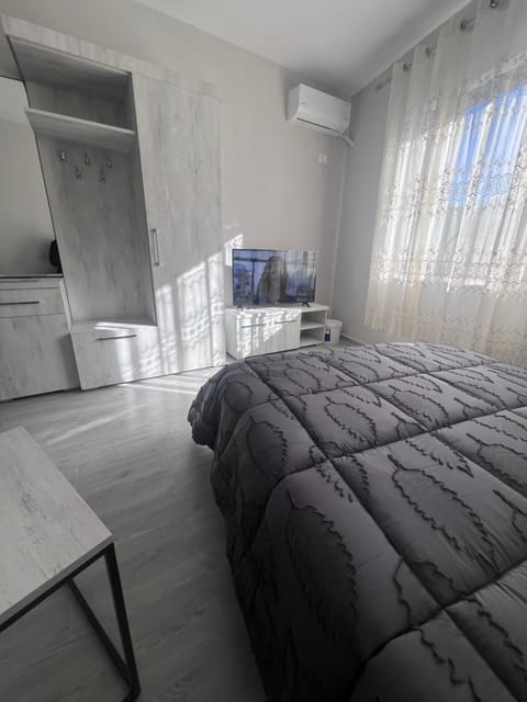 Cozy Room Center Shkoder Apartment in Montenegro