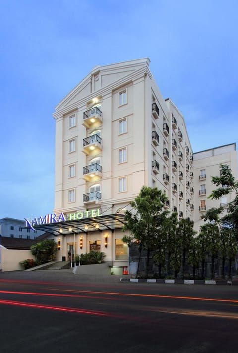 Property building, Facade/entrance