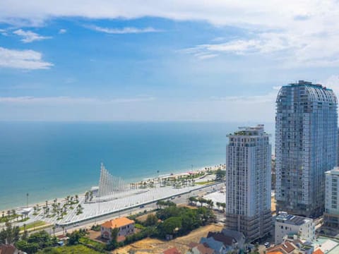 Property building, Nearby landmark, Day, Natural landscape, Bird's eye view, Beach, City view, Sea view