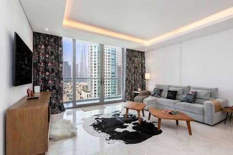 Living room, Landmark view