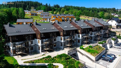 Property building, Day, Neighbourhood, Natural landscape, Bird's eye view, Location