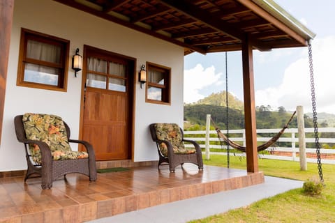 Patio, Facade/entrance, Garden, View (from property/room), Balcony/Terrace, Garden view