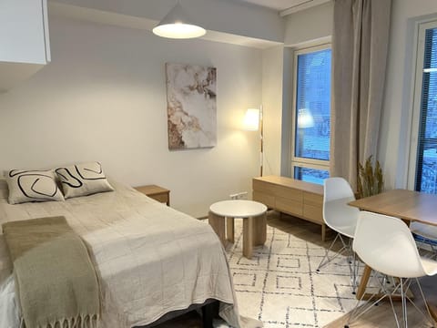 Bed, Photo of the whole room, Seating area