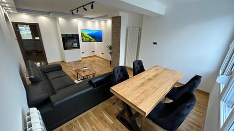 Green apartment arena-usce Apartment in Belgrade