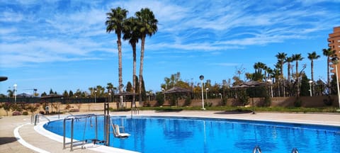 Swimming pool, acessibility
