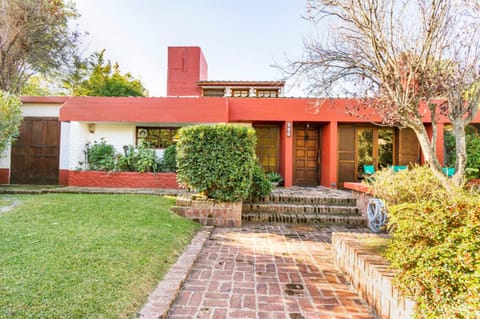 Facade/entrance, Garden, Garden