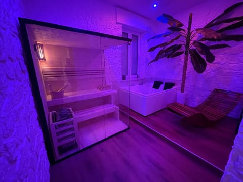 Sauna, Spa and wellness centre/facilities