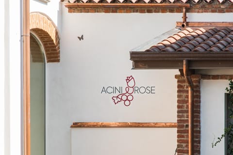 Property building, Property logo or sign