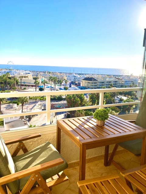 View (from property/room), Balcony/Terrace, Sea view