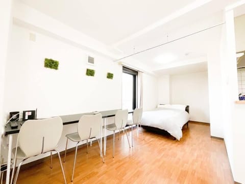 Bed, Living room, Photo of the whole room