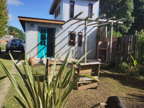 Day, Garden view