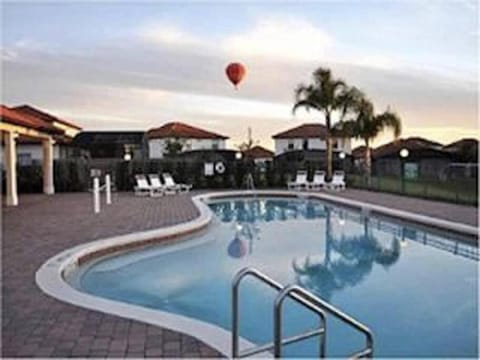 Family Disney Home, Pool, Spa, in Gated Resort -126 House in Four Corners