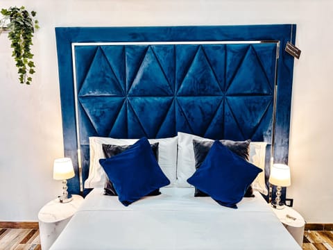 Matriosca Suites Bed and Breakfast in Rome