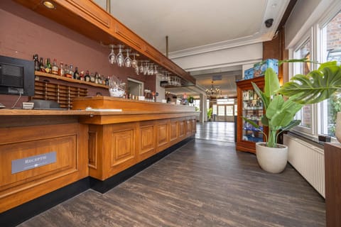 Lobby or reception, Lounge or bar