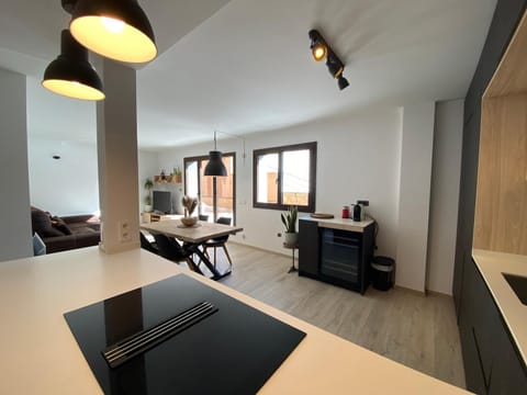 Kitchen or kitchenette, Living room, Dining area