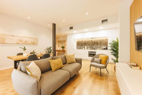 Living room, Seating area