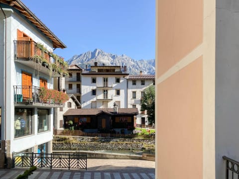 Qui e Ora House Apartment in Ponte di Legno