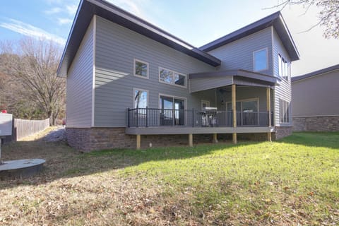 Pet-Friendly Cotter Retreat with Deck and Gas Grill! House in Cotter