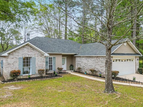 Relax in your Private Paradise House in Ocean Springs