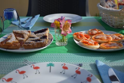 Food and drinks, Breakfast