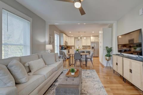 Game Day Getaway 4BR Near IU House in Bloomington