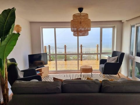 1Rosemount -Marazion - Iconic view of St Michaels Mt, Sea, Beach, 2xParking, Netflix Prime House in England