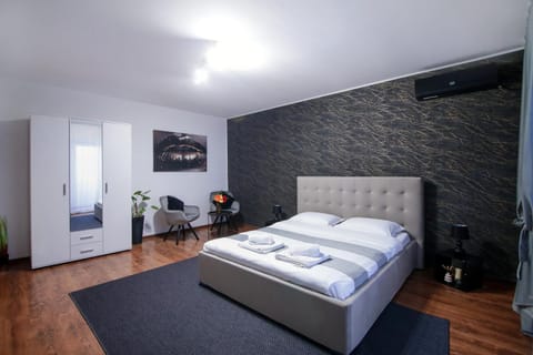 Bed, Living room, Decorative detail, Seating area, wardrobe