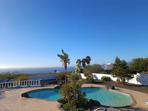 Sea view, Swimming pool