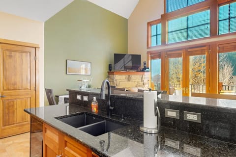 Antlers Gulch Townhomes #71 House in Keystone