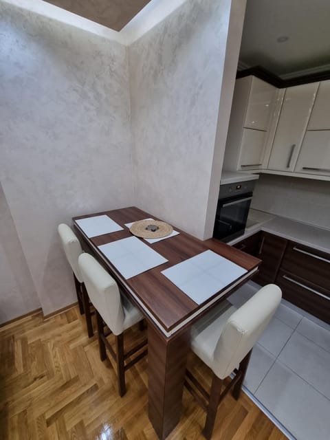 Bulevar Delux Apartman Apartment in Novi Sad