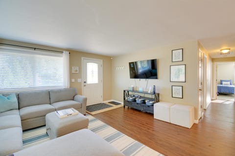 Gig Harbor Vacation Rental Home 1 Mi to Uptown! House in Gig Harbor